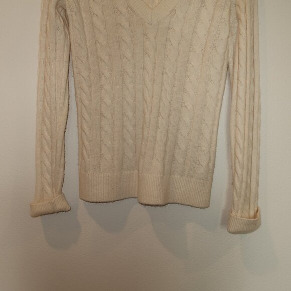 Abercrombie & Fitch Long Sleeve Knit Deep V neck Sweater SMALL - Picture 4 of 6